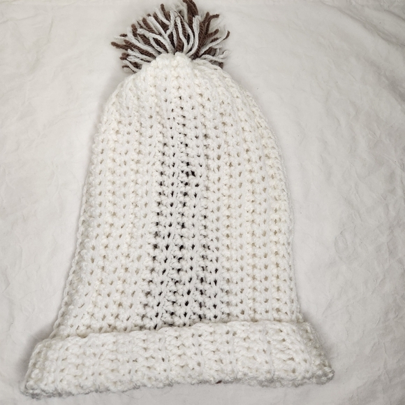 Slouchy Handknit Toque Beanie - Picture 4 of 6